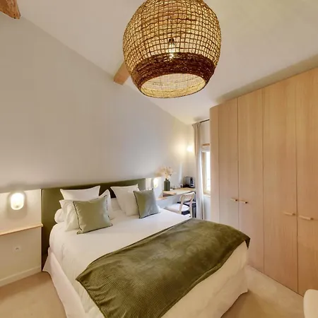 Hotel La Maison Gaia & 4*